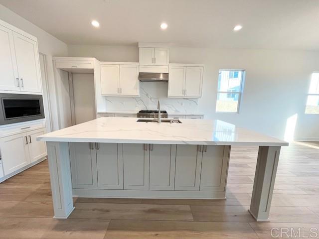 1735 FOXBURY GLEN