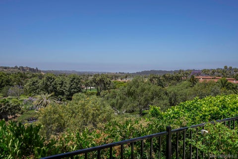 Featured picture for the property 240014363