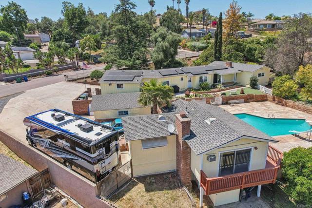 9071 Paradise Park Dr