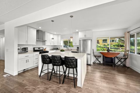 9430  Tropico Dr La Mesa CA 91941