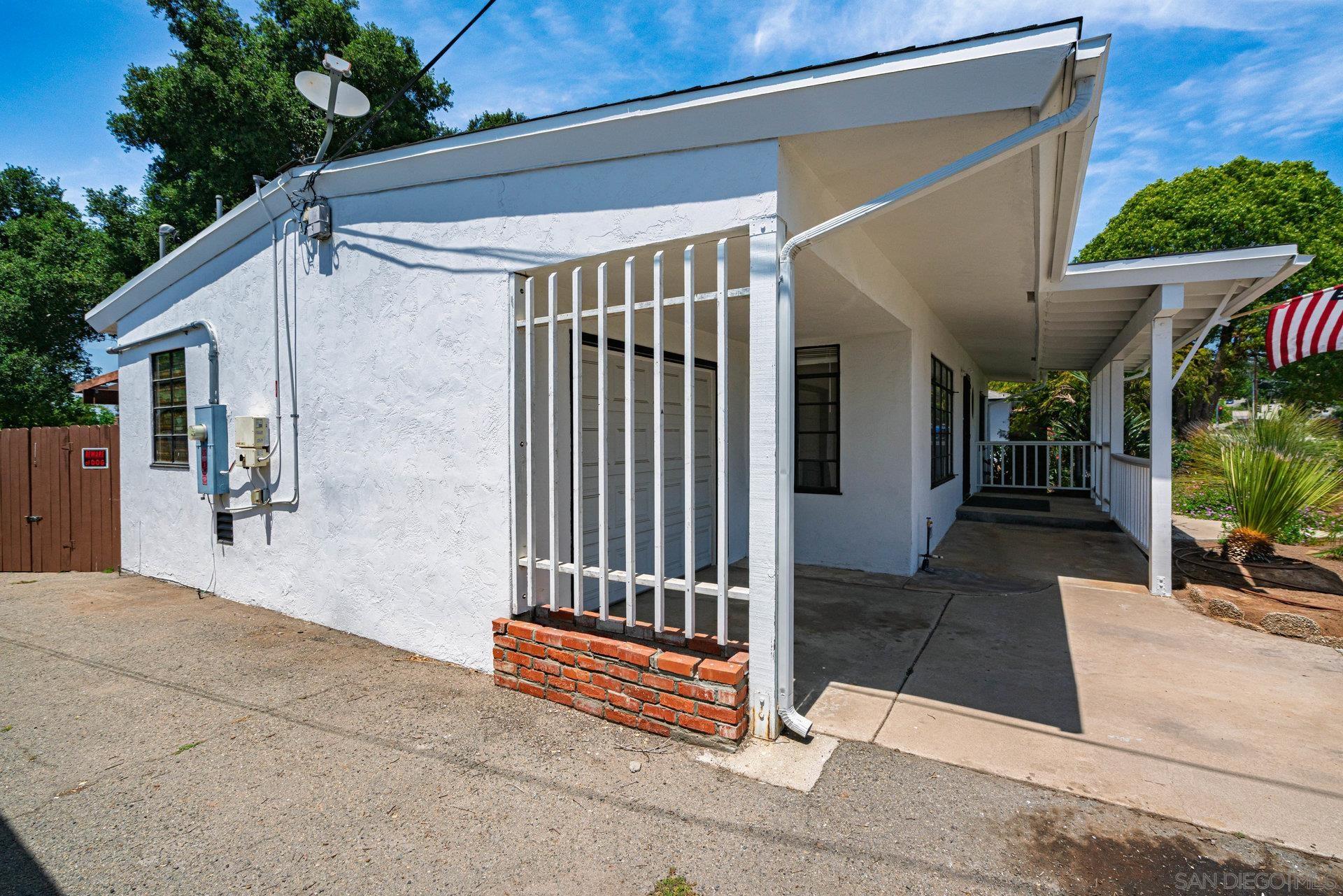 228 E 15th Ave