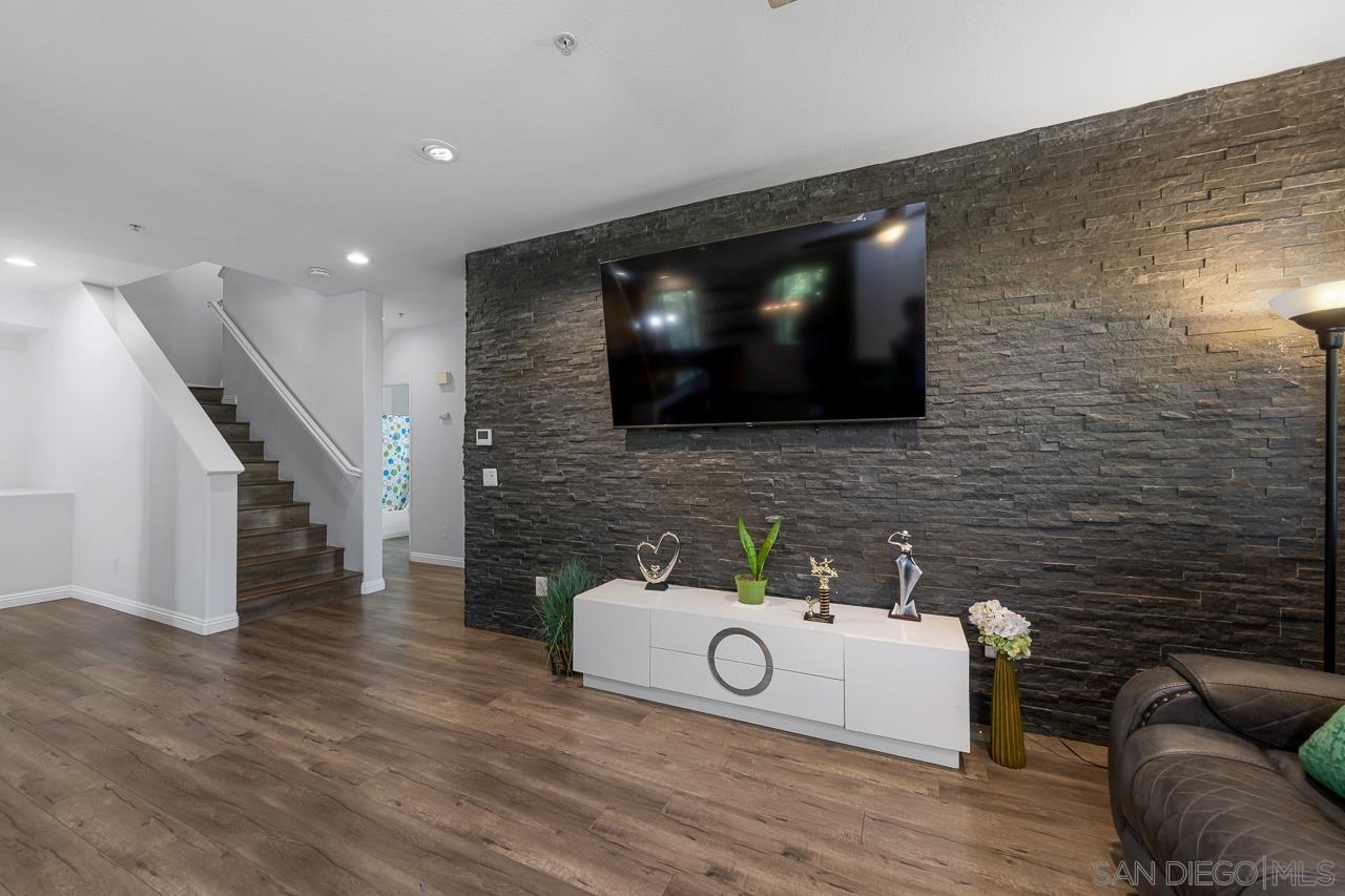 1338 Starry Way