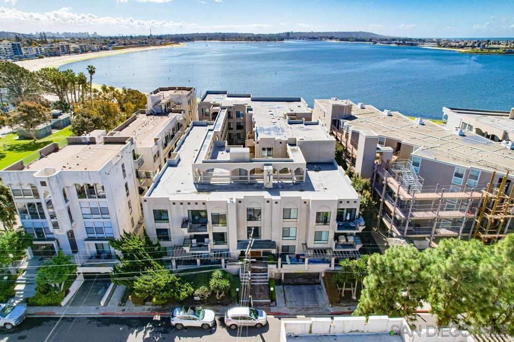 1235 Parker Place 2H