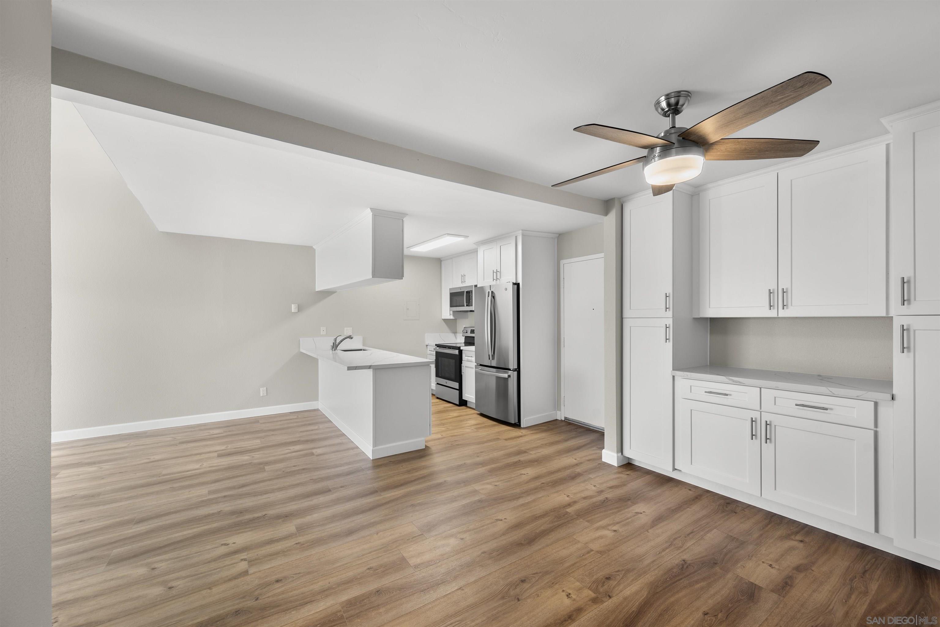 8036 Linda Vista Road 2P
