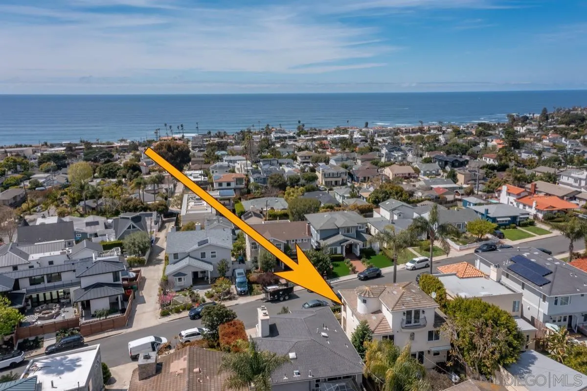 La Jolla, California 92037, United States, 4 Bedrooms Bedrooms, ,3 BathroomsBathrooms,Residential,Pending,99577