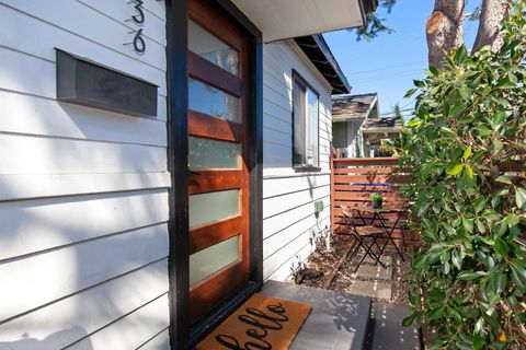 2136  Froude St San Diego CA 92107