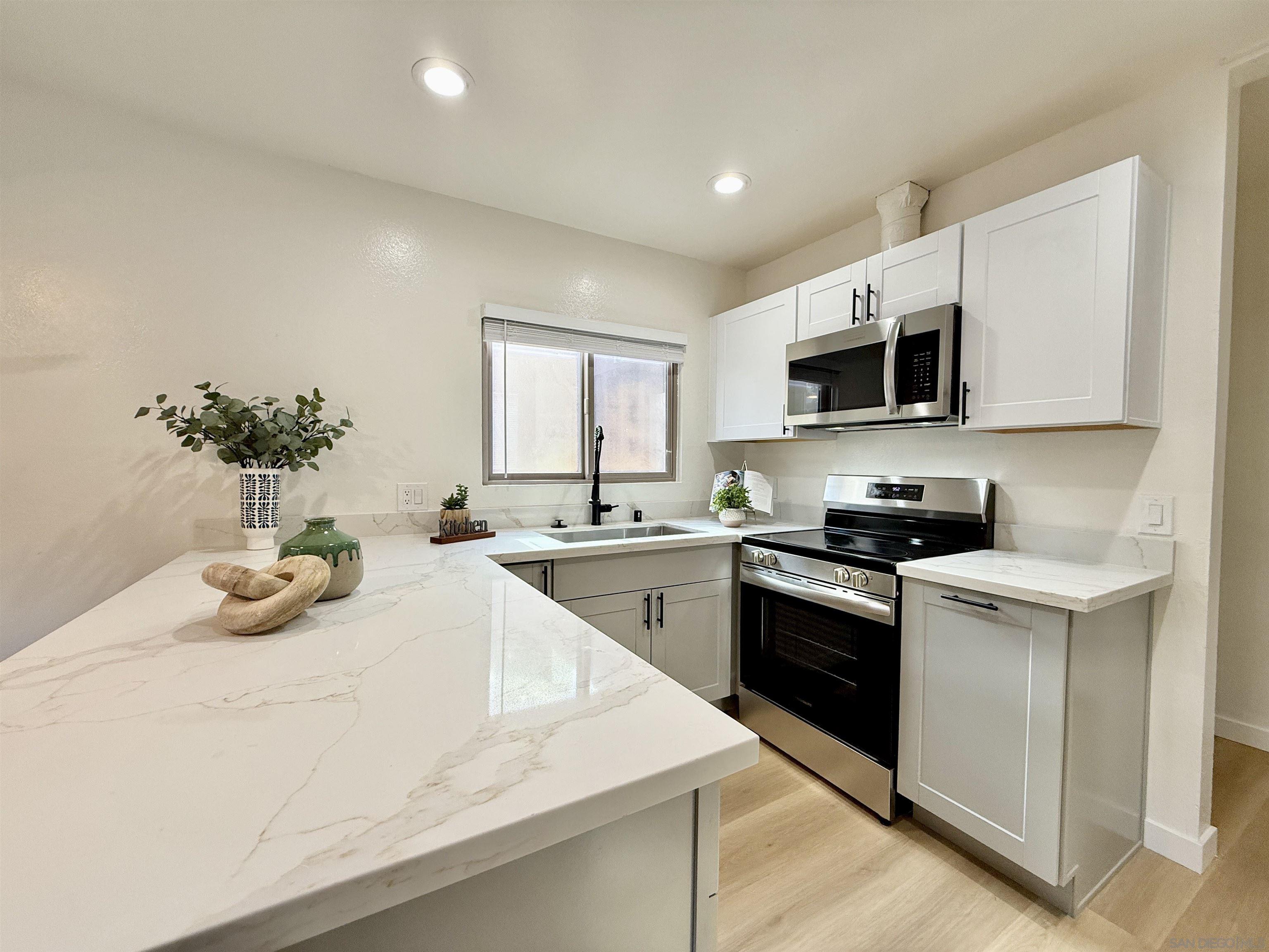 5493 Adobe Falls Rd 12