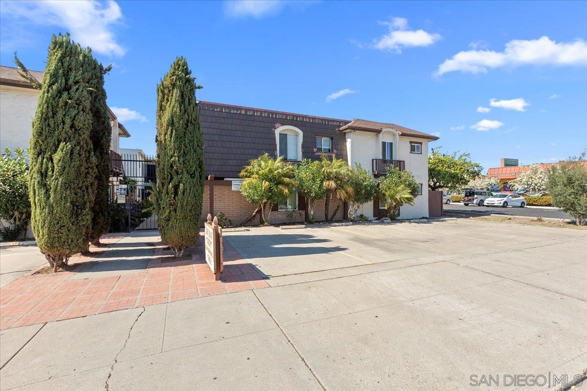 4262 Wilson Ave 3