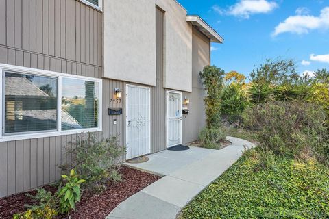 7957  Camino Kiosco San Diego CA 92122