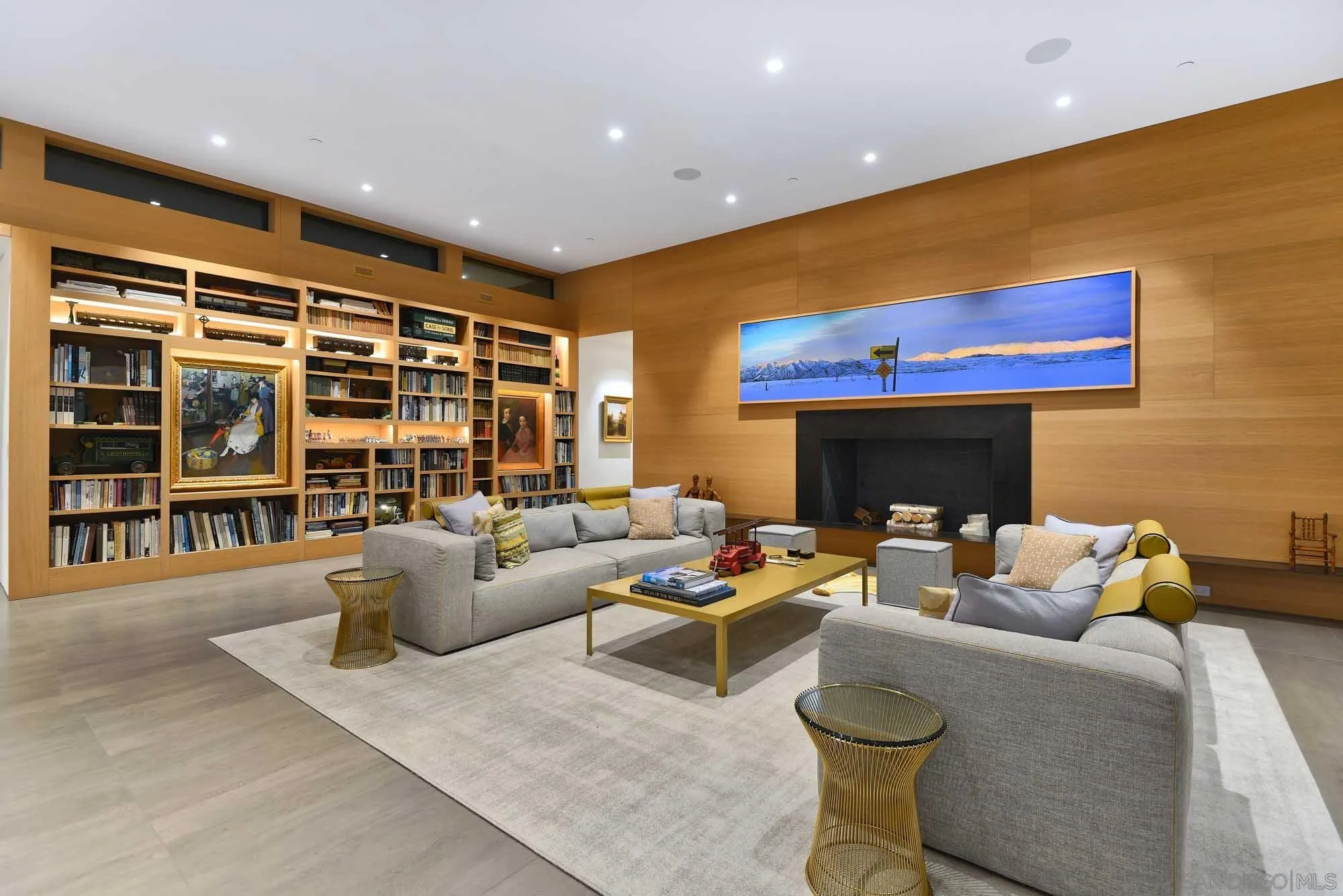 La Jolla, California 92037, United States, 5 Bedrooms Bedrooms, ,5 BathroomsBathrooms,Residential,Active,91653