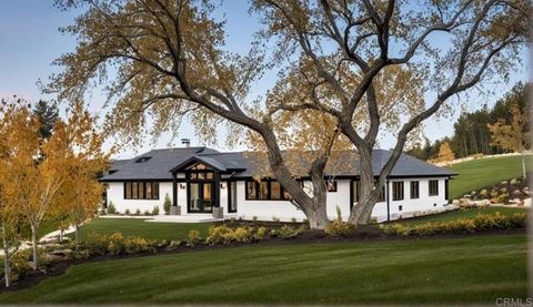 15176 Vali Hai Rd Poway CA 92064
