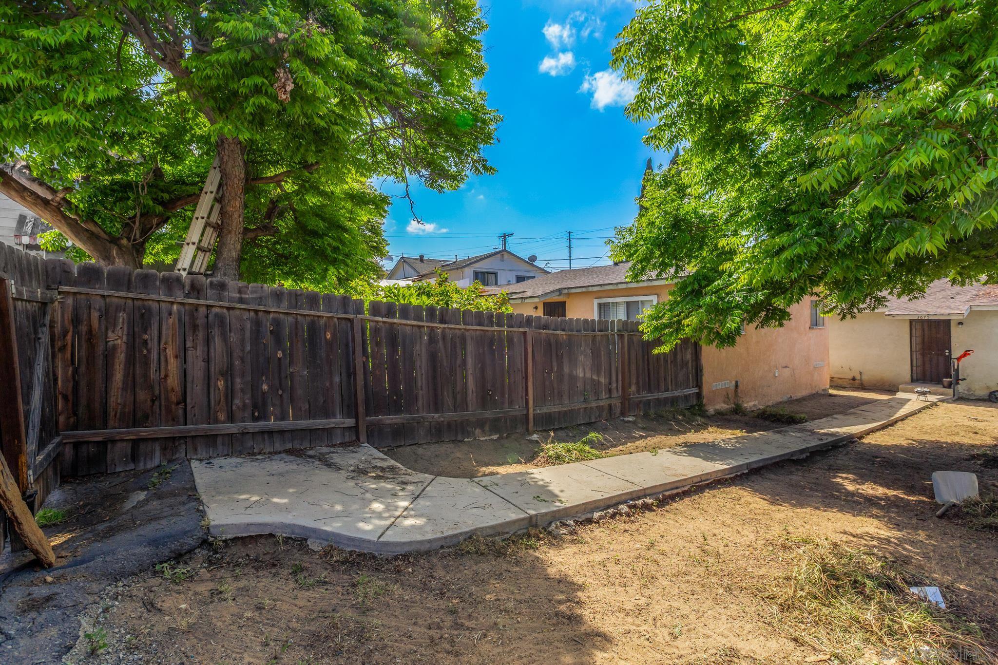 3675-77  Logan Ave