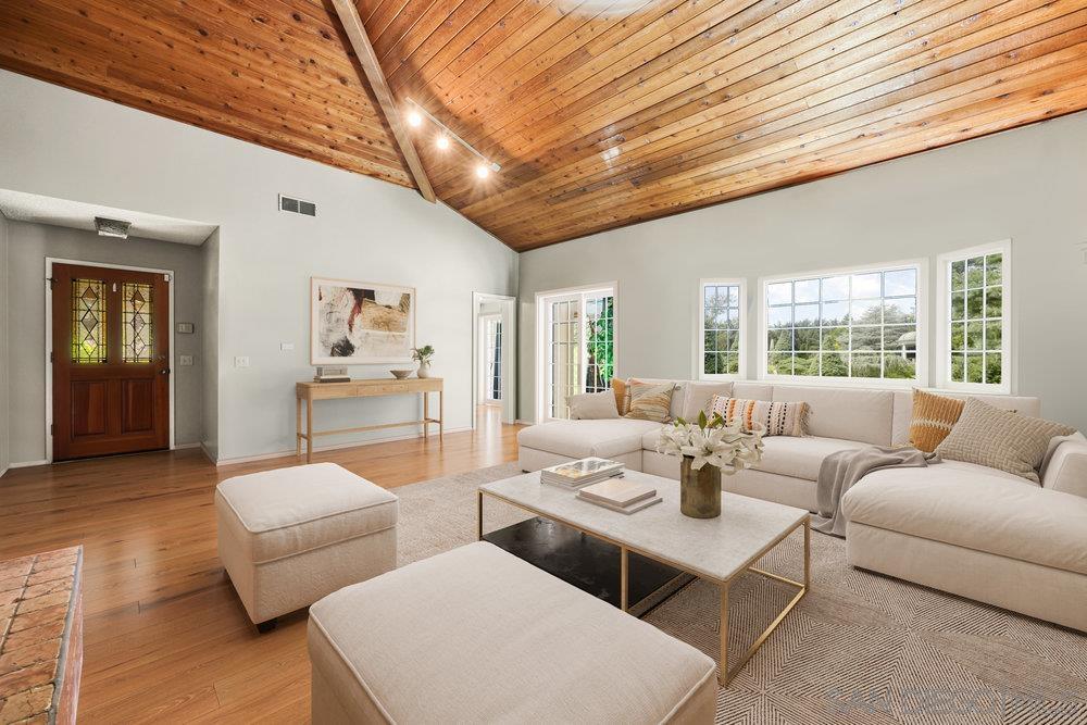 29873  Circle R Creek Ln

                                                                             Escondido                                

                                    , CA - $699,000
