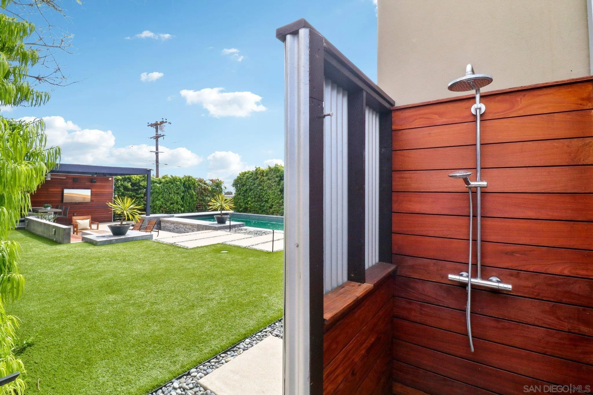 San Diego, California 92109, United States, 5 Bedrooms Bedrooms, ,4 BathroomsBathrooms,Residential,Pending,113234