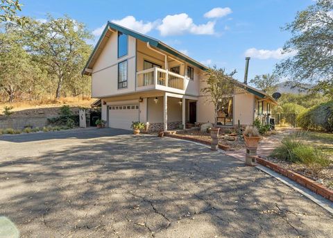 43812 S Fork Dr Three Rivers CA 93271