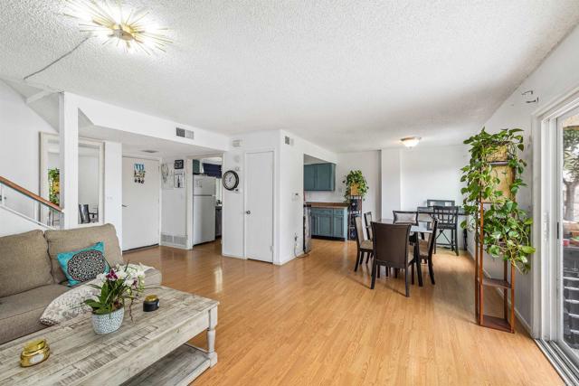1437 Robin Lane
