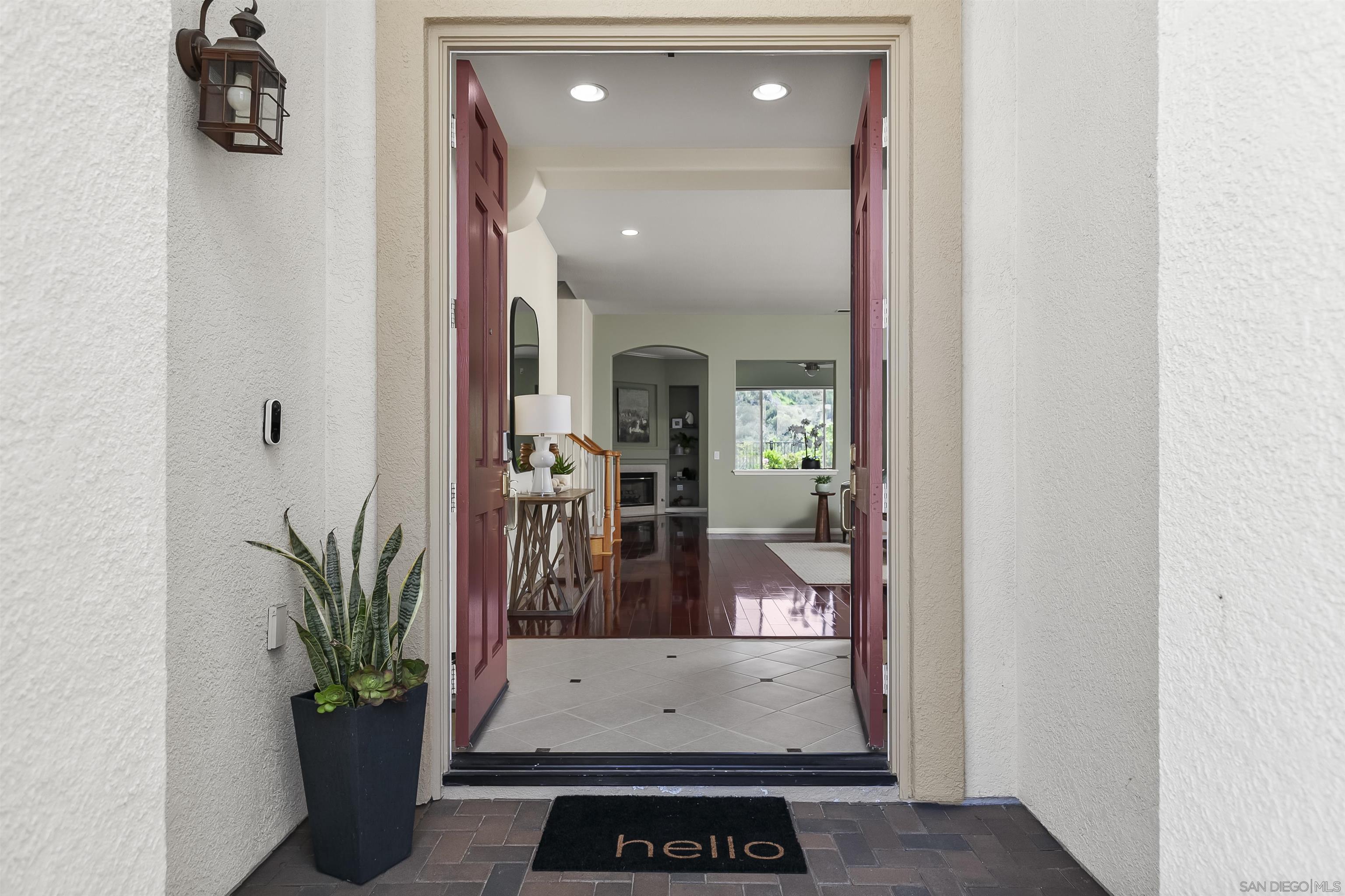 5025 Manor Ridge Lane