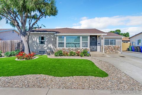 3911  Vista Grande Dr. San Diego CA 92115