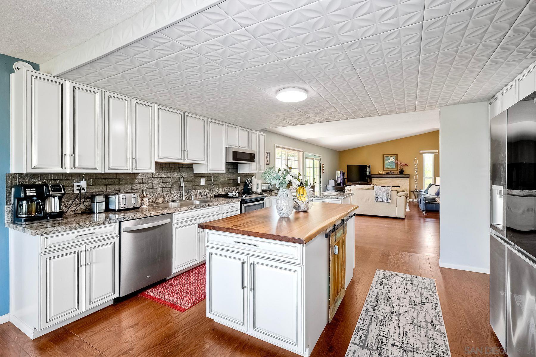 11231 Del Rio Rd