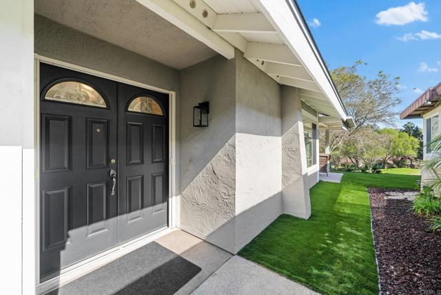 1247 La Casa Dr