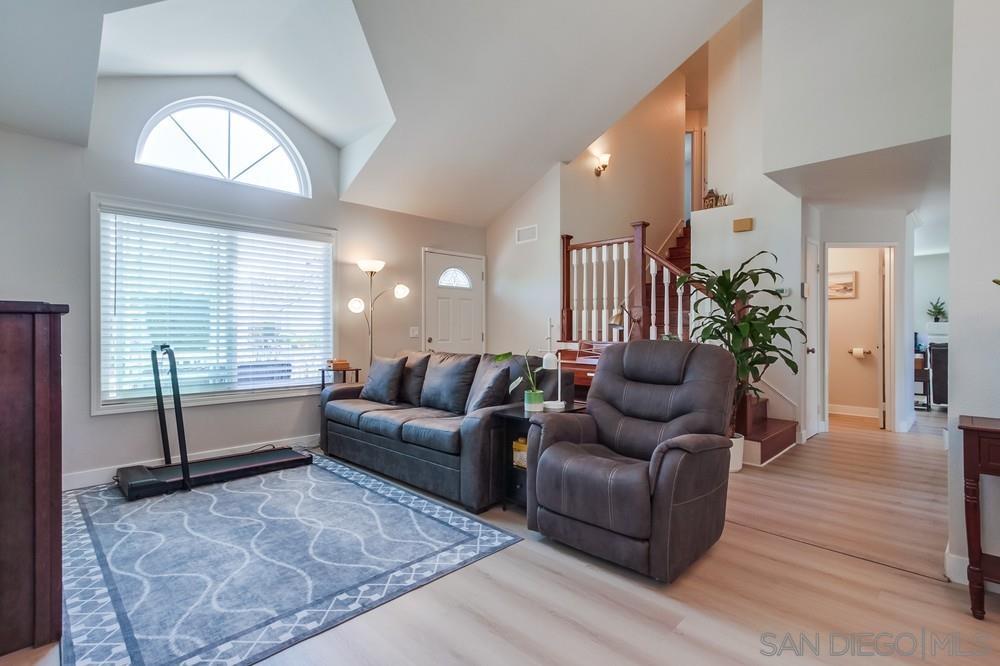 11221 Woodrush Court
