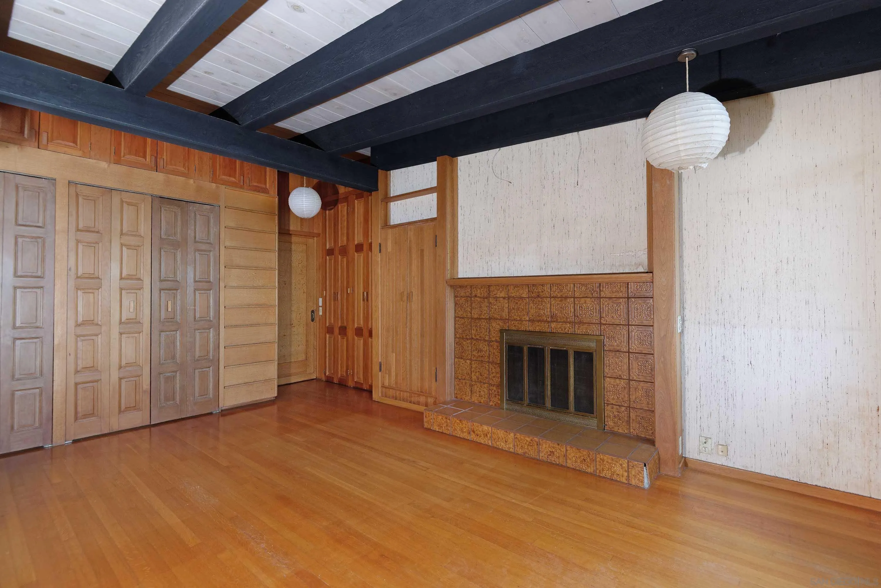 La Jolla, California 92037, United States, 4 Bedrooms Bedrooms, ,4 BathroomsBathrooms,Residential,Pending,29022