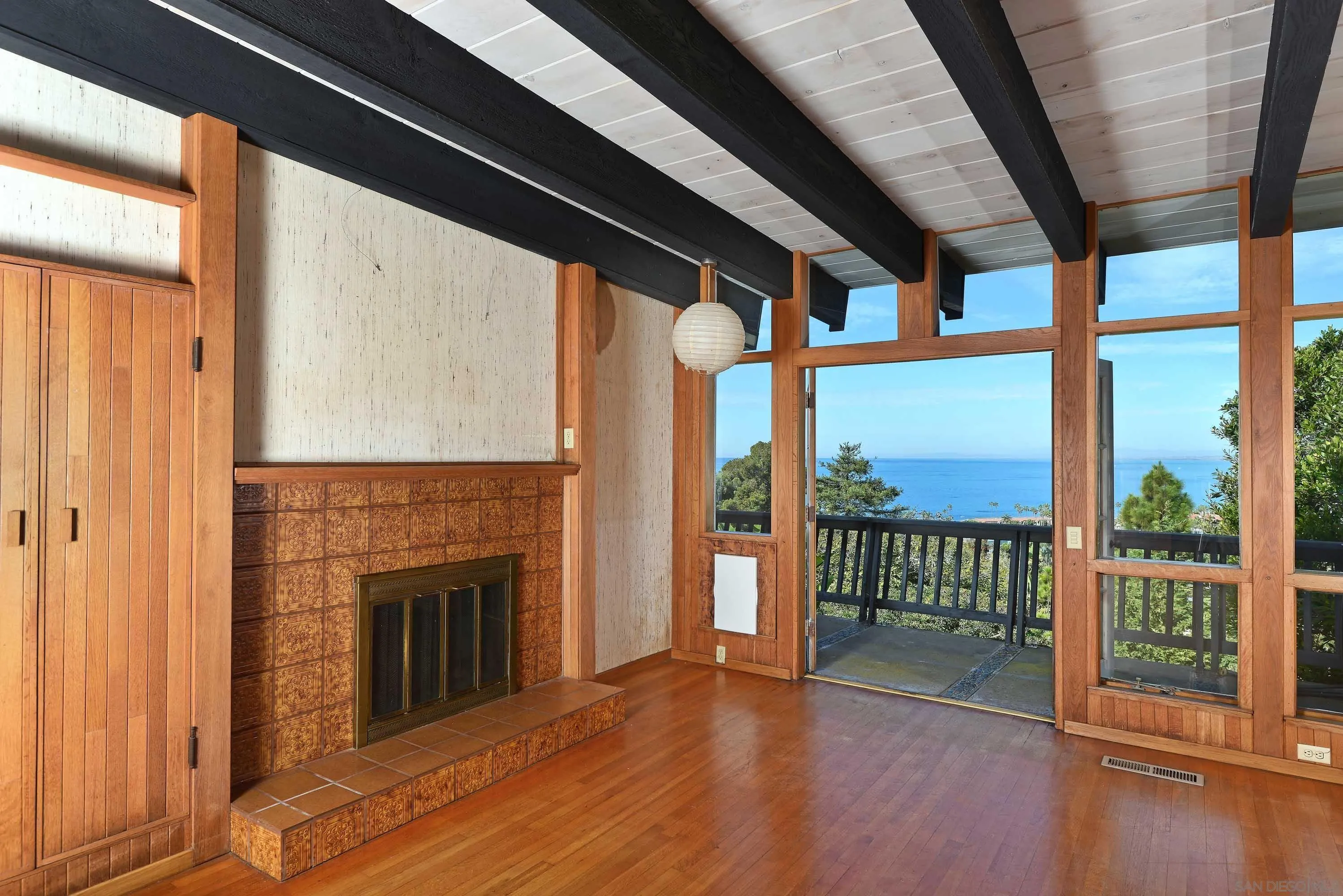 La Jolla, California 92037, United States, 4 Bedrooms Bedrooms, ,4 BathroomsBathrooms,Residential,Pending,29022