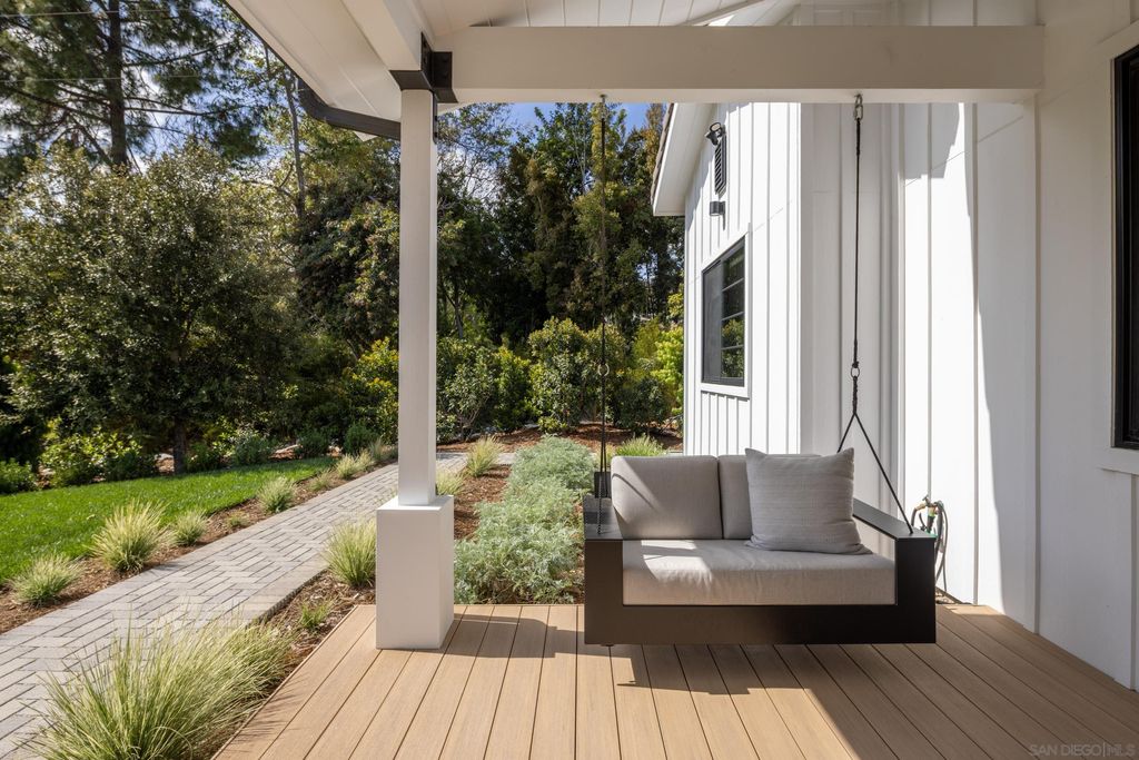 Photo of 16827 Via De La Valle, Rancho Santa Fe, CA 92067 (MLS # 250029059)