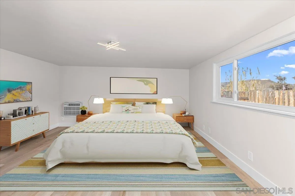 Santee, California 92071, United States, 6 Bedrooms Bedrooms, ,4 BathroomsBathrooms,Residential,Active,83917