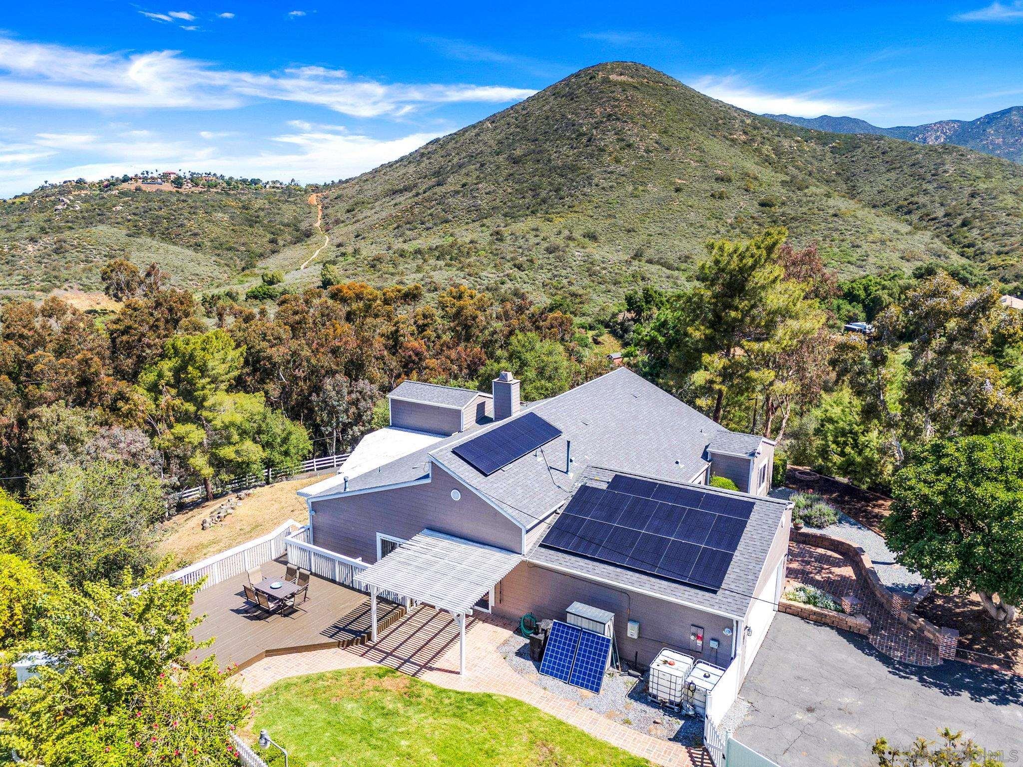 14027 Jamul Dr