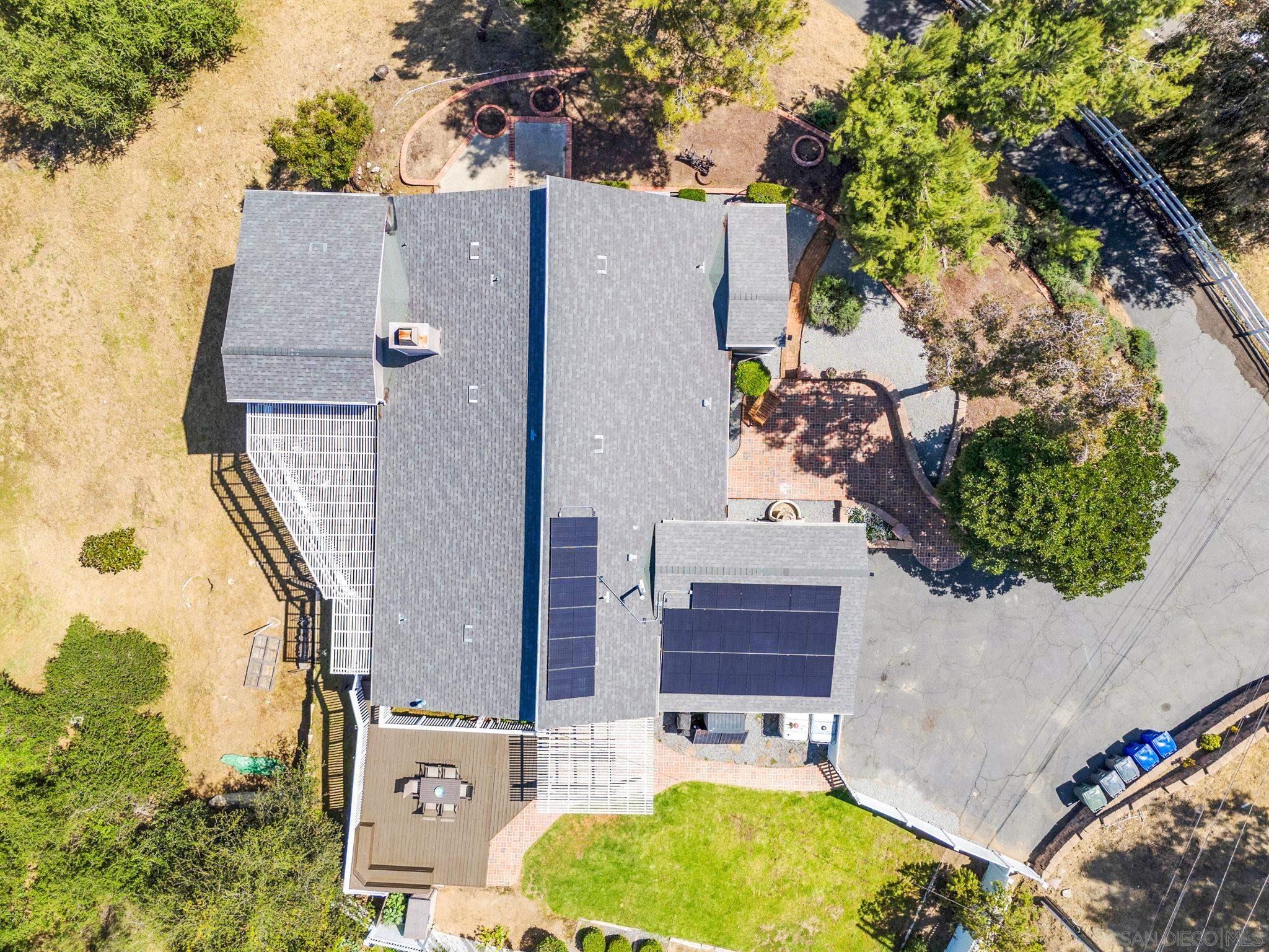 14027 Jamul Dr