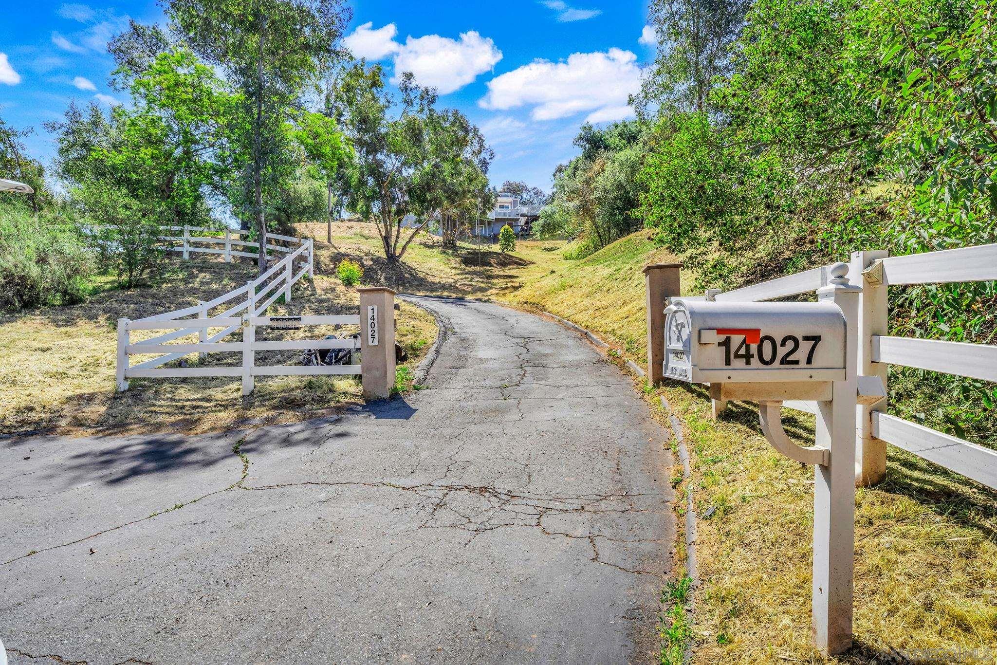 14027 Jamul Dr