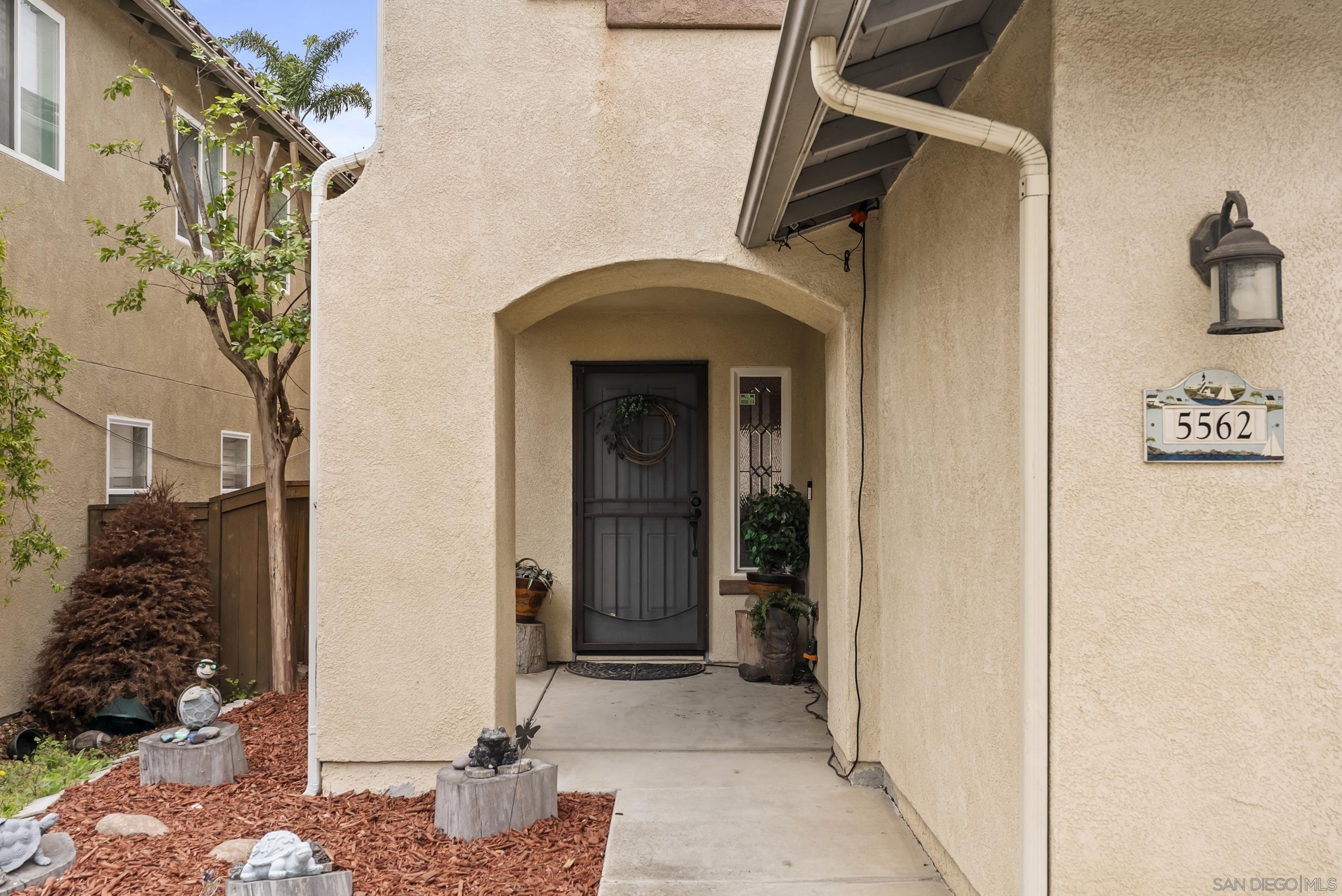 5562  Vista San Simeon