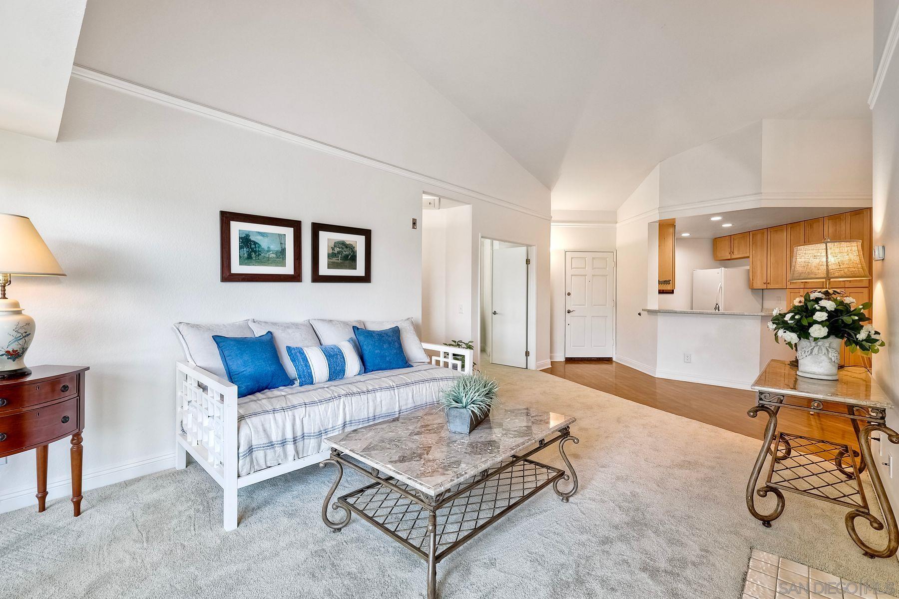 7163 Camino Degrazia 116