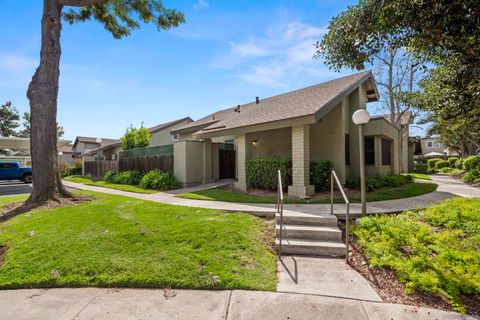 5246  Marigot Pl San Diego CA 92124