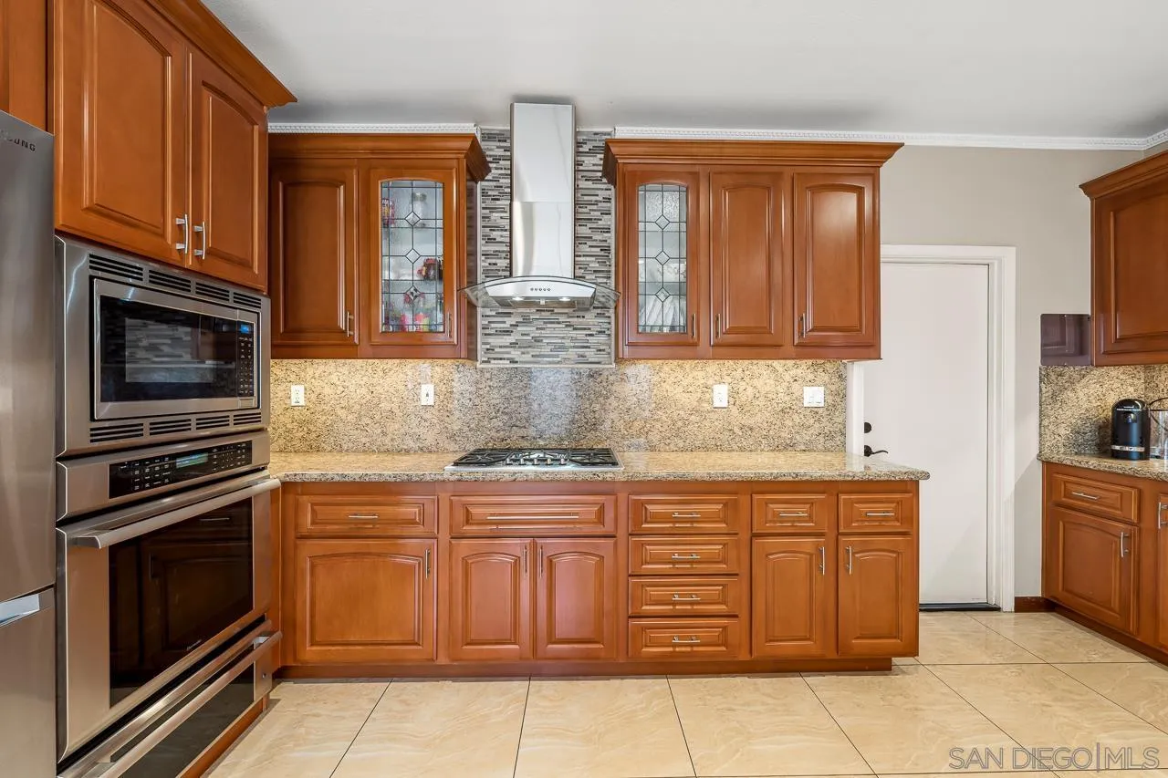 Chula Vista, California 91913, United States, 5 Bedrooms Bedrooms, ,3 BathroomsBathrooms,Residential,Active,100237