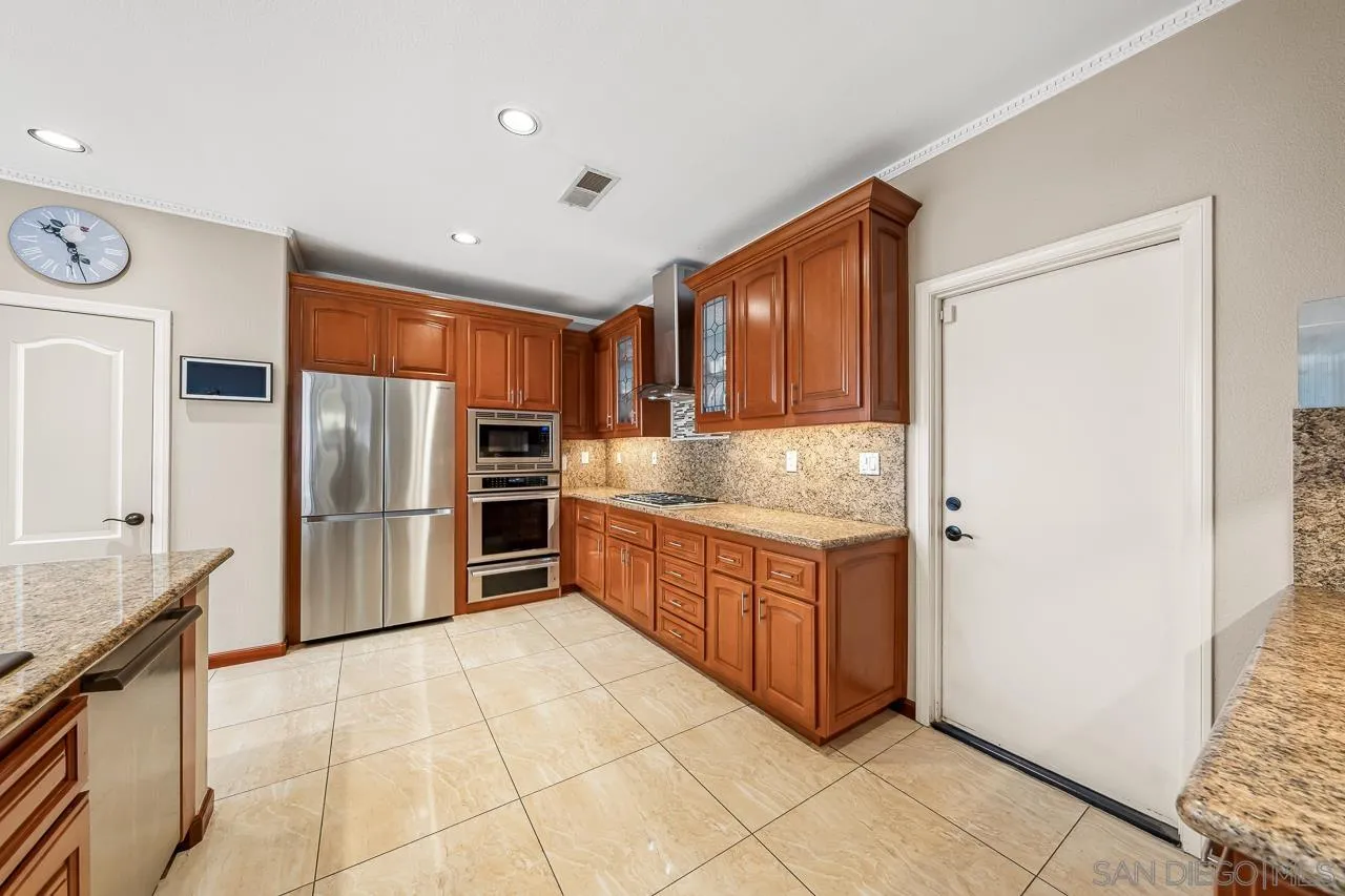 Chula Vista, California 91913, United States, 5 Bedrooms Bedrooms, ,3 BathroomsBathrooms,Residential,Active,100237