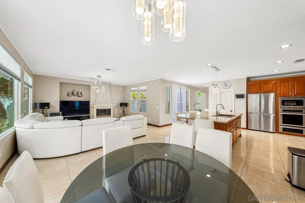 Chula Vista, California 91913, United States, 5 Bedrooms Bedrooms, ,3 BathroomsBathrooms,Residential,Active,100237