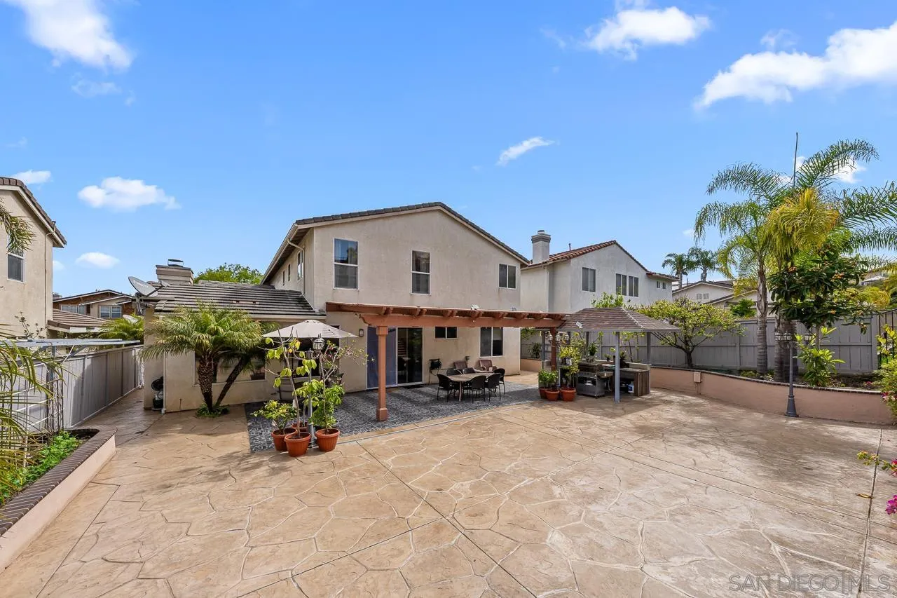 Chula Vista, California 91913, United States, 5 Bedrooms Bedrooms, ,3 BathroomsBathrooms,Residential,Active,100237