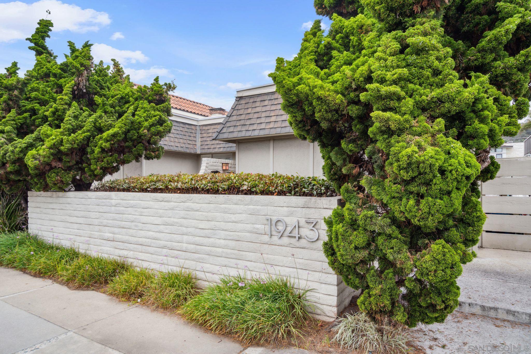1943-45  Coast Blvd