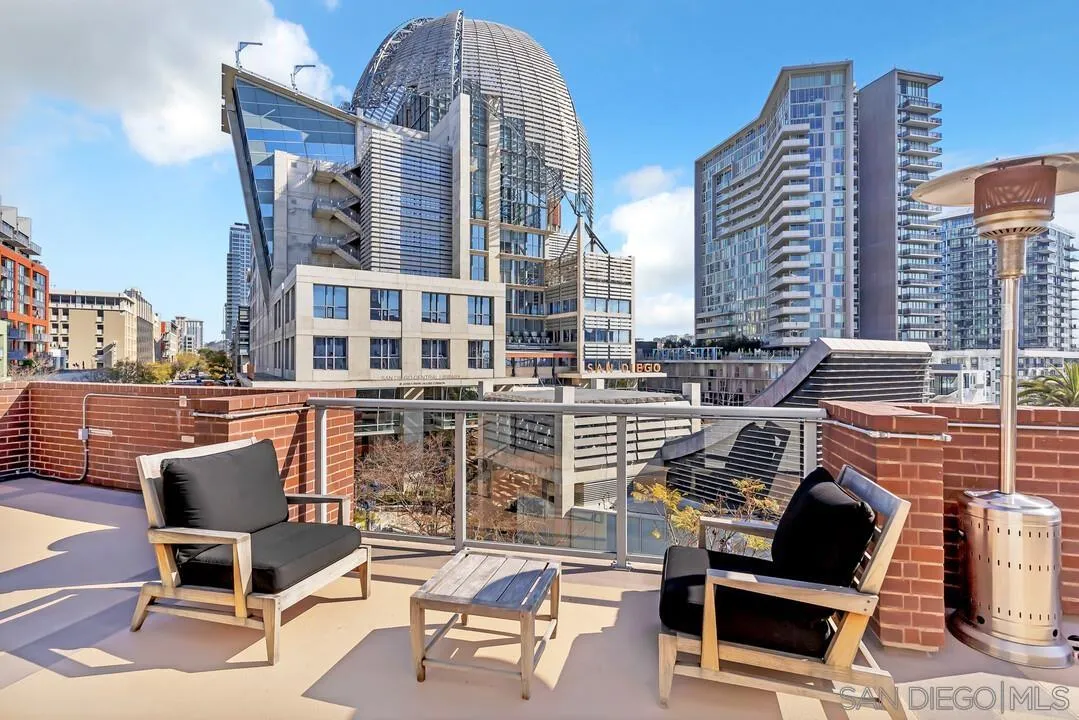 San Diego, California 92101, United States, ,1 BathroomBathrooms,Residential,Active,91709