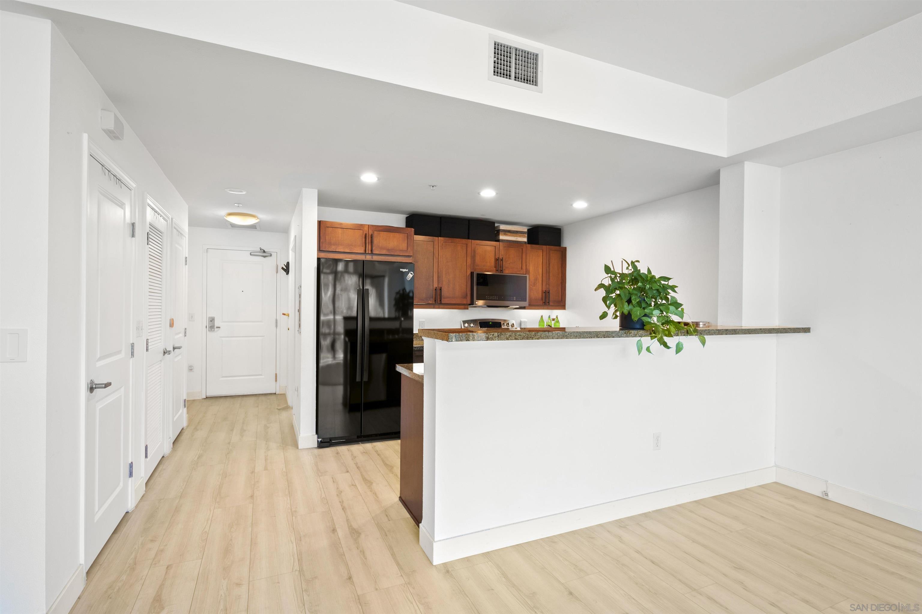 206 Park Blvd 405