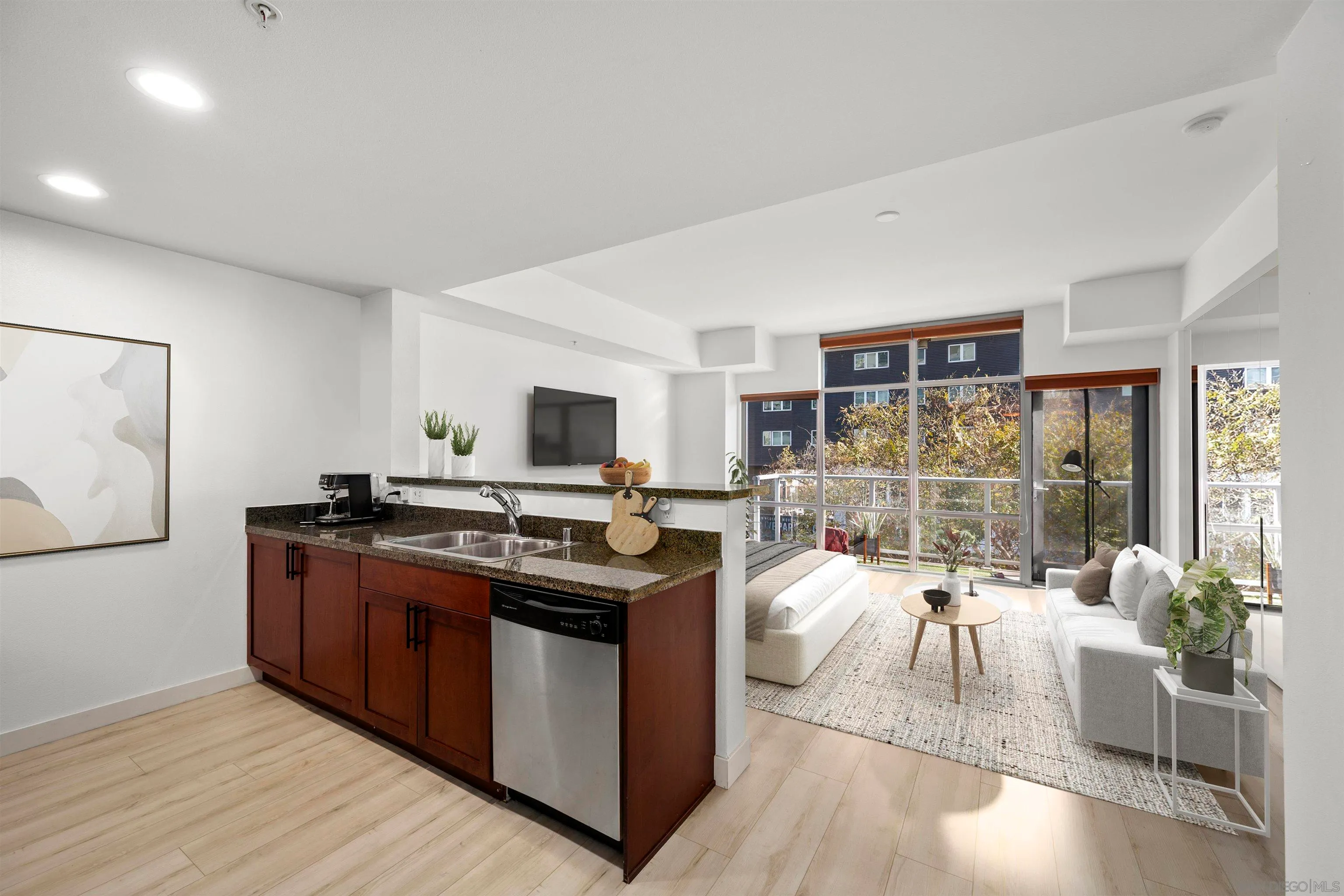 San Diego, California 92101, United States, ,1 BathroomBathrooms,Residential,Active,91709