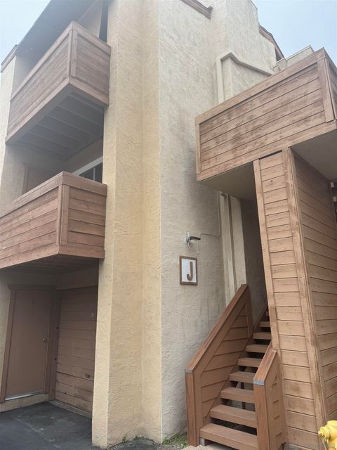 2920  Briarwood Road  J-5 Bonita CA 91902