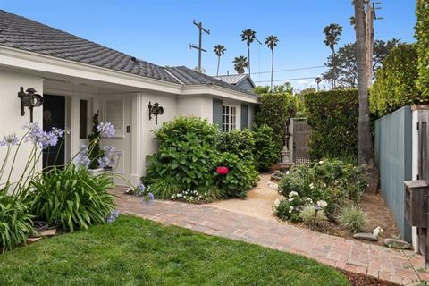 315 Mira Monte La Jolla CA 92037