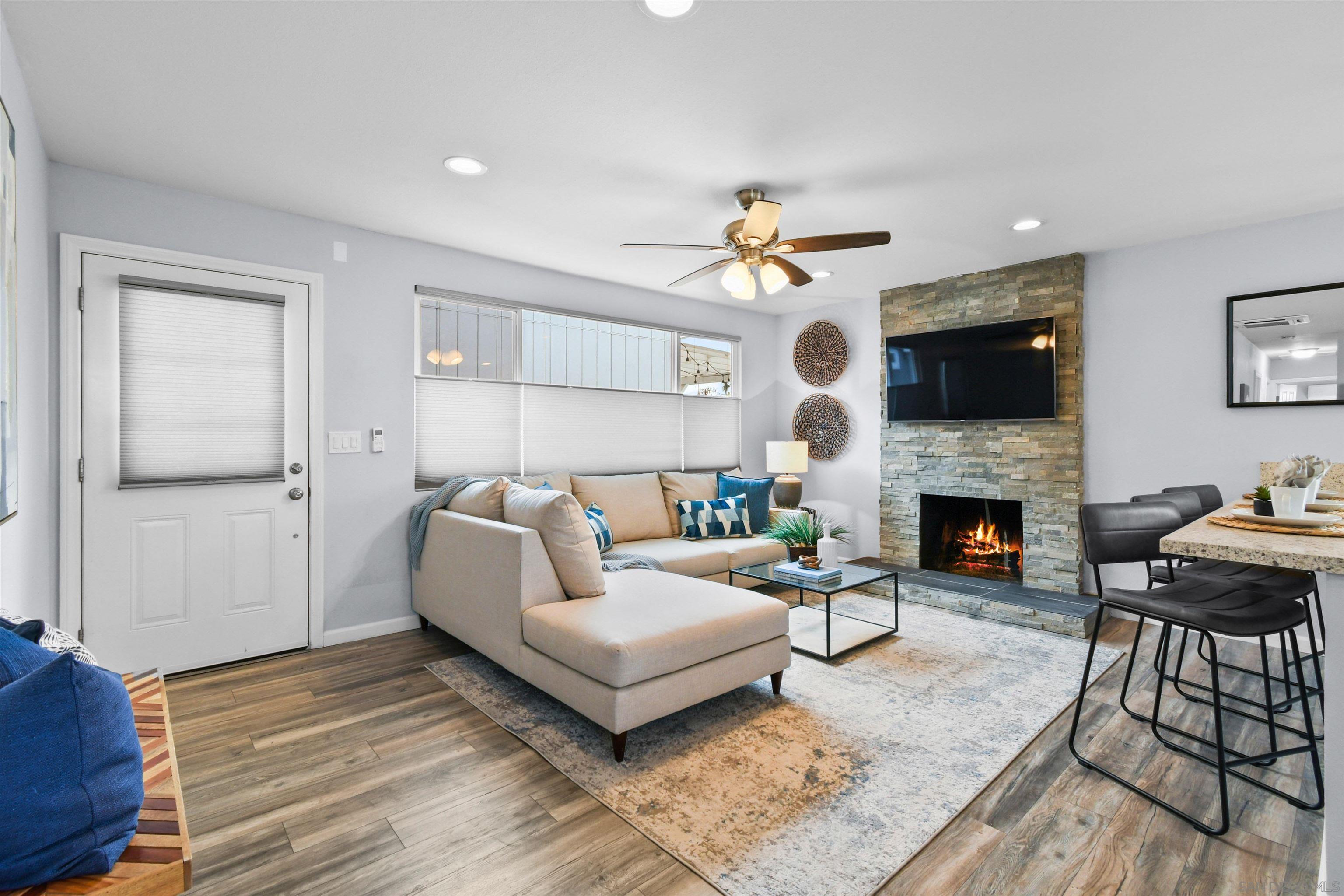 3634 Morlan