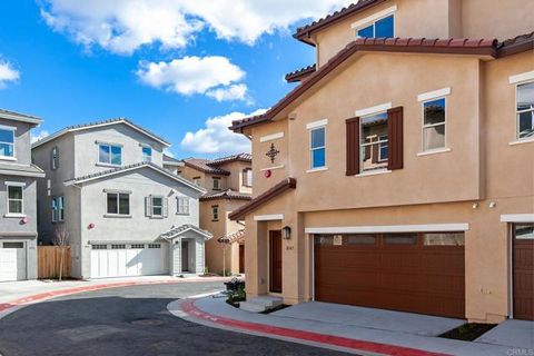 8547 Vista Azul Pl Lemon Grove CA 91945