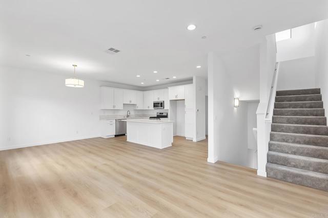 8547 Vista Azul Pl