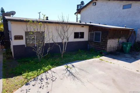 MLS: 250020394