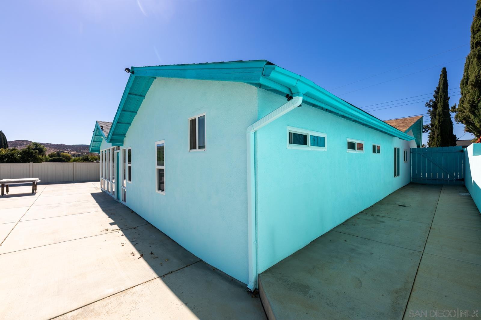 13431 Acton Ave